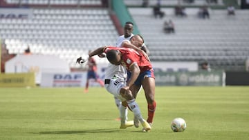 Once Caldas gana y se aferra al milagro