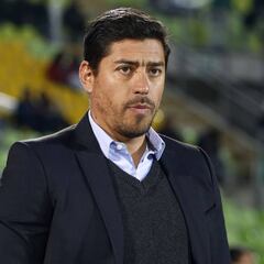 Córdova hizo autocrítica por su polémica expulsión en Curicó