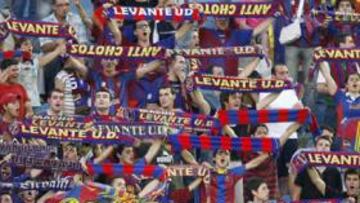 <b>SE ESPERA MÁS. </b>La afición ha reaccionado pero no lo suficiente.