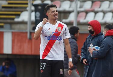 “Estoy acostumbrado a las ciudades chicas, Curicó no es la locura de Santiago”