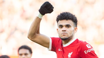 Liverpool (United Kingdom), 10/02/2024.- Luis Diaz of Liverpool celebrates after scoring the third goal during the English Premier League match between Liverpool and Burnley in Liverpool , Britain, 10 February 2024. (Reino Unido) EFE/EPA/PETER POWELL EDITORIAL USE ONLY. No use with unauthorized audio, video, data, fixture lists, club/league logos, 'live' services or NFTs. Online in-match use limited to 120 images, no video emulation. No use in betting, games or single club/league/player publications.
