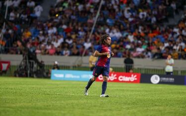 Sorín durante el Clásico de Leyendas en Puerto Rico entre Real Madrid y Barcelona en el Estadio Juan Ramón Loubriel​ en Bayamón.