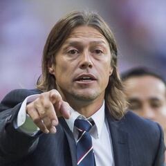 Matías Almeyda: “No se me cruza por la cabeza irme de Chivas”
