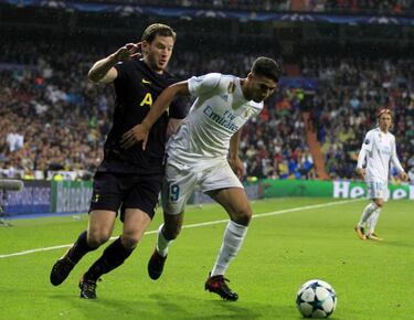 Achraf takes a leaf out of Carvajal's book