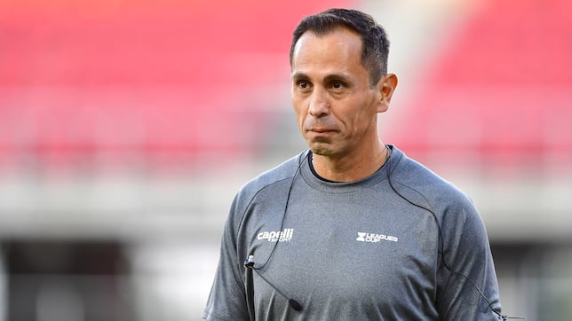 Santander, el error de la Comisión de Arbitraje para el Pumas vs Rayados