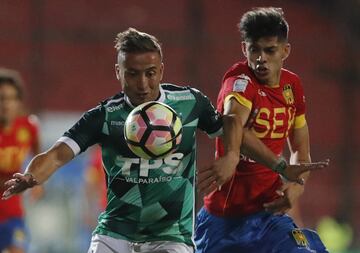 El lateral de Unión Española, a préstamo desde Colo Colo, jugó 990 minutos. Fue titular en 11 encuentros.