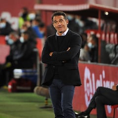 Luis García Plaza: "El Fuenlabrada es un equipo muy físico y muy rápido"