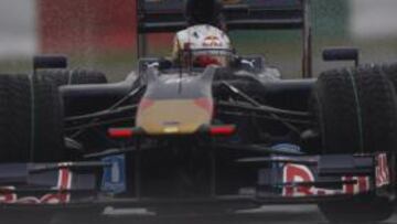 Alguersuari: "En Japón cumplí el sueño de pelear mano a mano con Alonso"