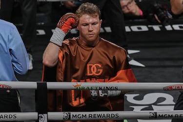 El exigente entrenamiento en climas extremos de Canelo Álvarez para adaptarse al calor de Arabia Saudita