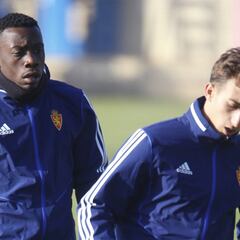 Oficial: Baselga y Nick renuevan hasta 2024