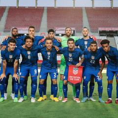 Which MLS players have been invited to the USMNT pre-World Cup training camp?