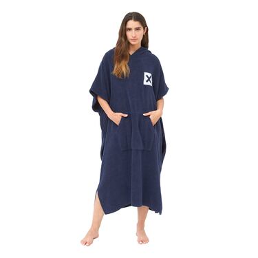 9 equipaciones esenciales de Surf para este verano