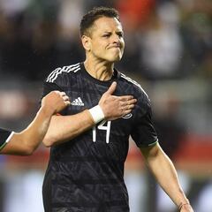 Chicharito le responde a Zague tras su ausencia en el Tri
