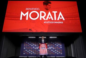 Álvaro Morata ha sido presentado como nuevo jugador del Atlético de Madrid esta mañana en el Wanda Metropolitano. 