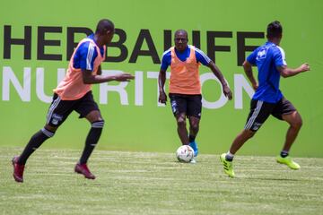 Los dirigidos por Jorge Luis Pinto realizaron su último entrenamiento en Bogotá pensando en el clásico contra Nacional.