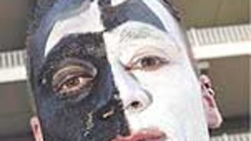 <b>LISTOS PARA SUECIA</B>. Los hinchas chés ya piensan en Gotemburgo.