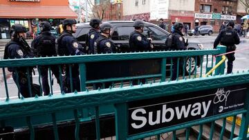 Tras el atentado que se vivió esta mañana en New York, los usuarios compartieron videos de lo ocurrido en una estación de metro cercana a Brooklyn.