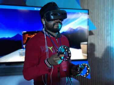 Lenovo Explorer: El VR más potente y accesible