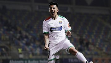 Futbol, Audax Italiano vs Deportes Temuco
Campeonato de transicion 2017.
El jugador de Audax Italiano Joe Abrigo, celebra su gol contra Deportes Temuco durante el partido de primera division en el estadio Bicentenario de La Florida.
Santiago, Chile.
18//08/2017
Ramon Monroy/Photosport**********
Football, Audax Italiano vs Deportes Temuco.
Transition championship 2017.
Audax Italiano 's player Joe Abrigo, celebrates his goal against Deportes Temuco during football match at Bicentenario Stadium in Santiago, Chile.
18/08/2017
Ramon Monroy/Photosport
