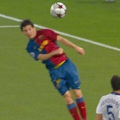 La reacción de Puyol con el mítico gol de Messi al United