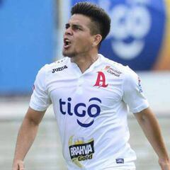 Rodolfo Zelaya llega a Los Ángeles para concretar su fichaje