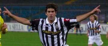 Su etapa en Juventus estuvo marcada por la lesi&oacute;n en la rodilla, pero de todas maneras anot&oacute; vrios goles.