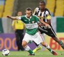 Palmeiras gana y Valdivia se llena de elogios en Brasil