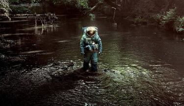 ‘Spaceman’s new trailer from Adam Sandler and Netflix is not fit for arachnophobes