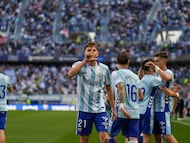 Málaga CF - S.D. Huesca. Gol de Niño.