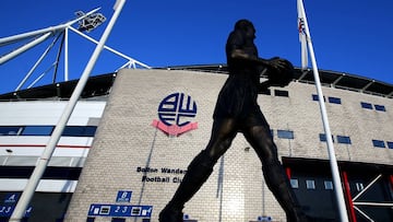 Imagen de archivo de la fachada del Reebok Stadium, estadio del Bolton.