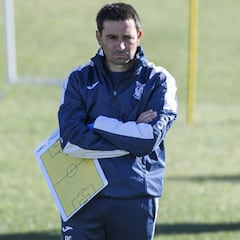 "Si jugamos a disfrutar contra el Barça, nos meterán 5 ó 6"