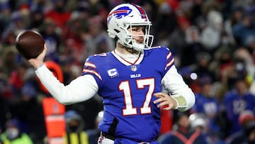 Josh Allen, quien lanz&oacute; cinco pases de touchdown, mejor&oacute; a 3-2 su r&eacute;cord en cinco juegos de Playoffs, la mayor cantidad entre los cinco quarterbacks seleccionados en la primera ronda del Draft 2018.