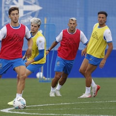 Mella regresa de la Sub-20 y pendientes de Gragera en el Depor