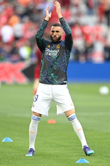 Karim Benzema durante el calentamiento. 