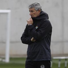 Competición retira la amarilla a Javi García: jugará ante el Espanyol