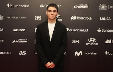 Ander Garaiar, atleta español especializado en carreras de velocidad, posa en el photocall de los Premios AS del Deporte 2025.
