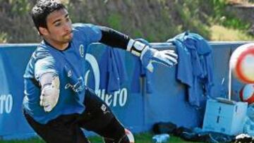 <b>DESEADO. </b>El Zaragoza está dispuesto a echar el resto por el portero palentino del Valladolid.