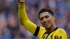 DORTMUND, GERMANY - SEPTEMBER 17: Jude Bellingham of Borussia Dortmund  during the German Bundesliga  match between Borussia Dortmund v Schalke 04 at the Signal Iduna Park on September 17, 2022 in Dortmund Germany (Photo by Dennis Bresser/Soccrates/Getty Images)