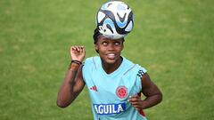 Linda Caicedo en un entrenamiento de la Selección Colombia Femenina.