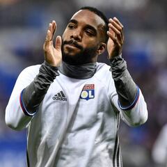 Lacazette se irá del Lyon y se deja querer por el Atlético