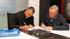 Leo Castro renovó con Millonarios y se queda en el club bogotano