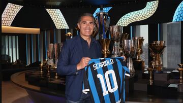 Sergio Scariolo, con la camiseta del Inter de Milán.