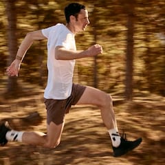 Kilian Jornet explica por qué entrena sólo por las mañanas