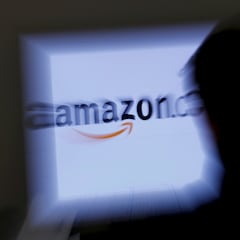These are the companies with the most employees working on an H-1B visa: Tesla and Amazon are amongst them