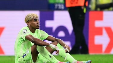 Barcelona's Spanish forward #19 Lamine Yamal reacts after Inter Milan won the UEFA Champions League semi-final second leg football match between Inter Milan and FC Barcelona at the San Siro stadium in Milan on May 6, 2025. (Photo by Marco BERTORELLO / AFP)