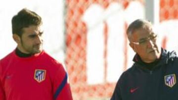 Adrián: "Los jugadores hemos de estar al margen"