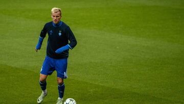 Yarmolenko se entren&oacute; ayer en el estadio del Besiktas.