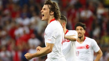 Atlético eye up Freiburg's Söyüncü
