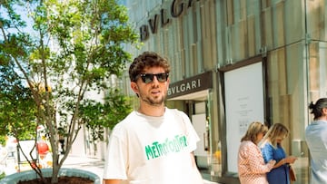 “La gente nos esperaba en el hotel... Me pone muy contento que en Chile haya gente buena que quiere ver buen espectáculo”