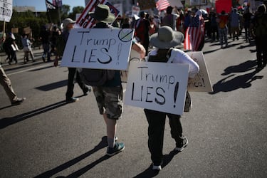 The best signs, banners and protest slogans at the No Kings rallies on Oct. 18